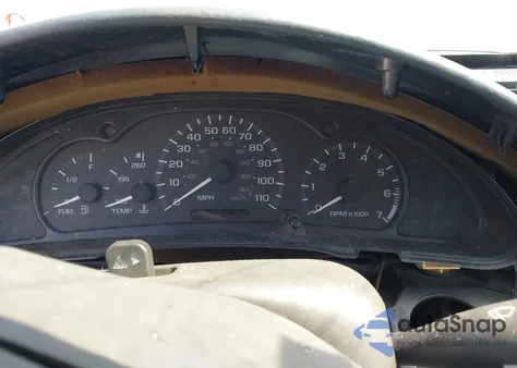 2002 Chevrolet Cavalier z USA, uszkodzony, nr VIN 1G1JC524627247194